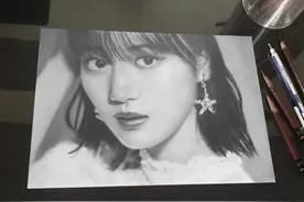 精妙绝伦的乃木坂老婆们！学生画师铅笔画征服网友图片