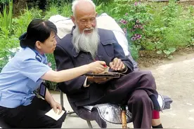 一次特殊的“帮扶”兰州龚家湾交警大队帮抗美援朝老兵实现心愿图片