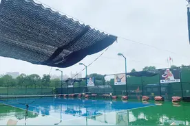 市民反映合肥奥体中心网球场无法预约 5个场地被培训机构占用图片