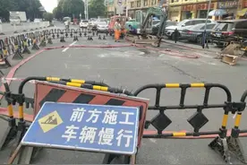 广州这条路惊现28平方米大洞？官方回应图片