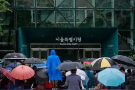 首尔市长朴元淳自杀后的博弈：真相还在风中飘，又一场血雨腥风已揭幕图片