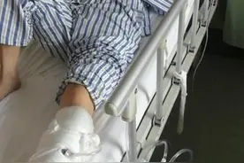 西安男子醉酒将两舍友砍伤 伤者：平时关系都不错图片