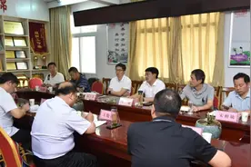 南阳广播电视台到卧龙区调研市区两级融媒体中心合作共建工作图片