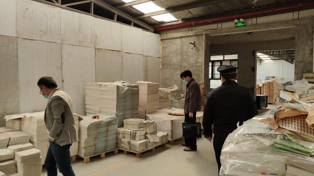 “绅士漫画”背后全国性涉黄漫画平台被摧毁，下半年“扫黄打非”部门将对网络游戏开展专项整治