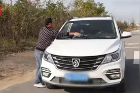 “神车”宝骏停产车主投诉无门：开着开着失去动力视频封面