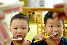 因为上课偷吃番薯干，24岁的我和牙齿斗争了11年图片