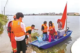 鄱阳湖军民抗洪救灾实录图片