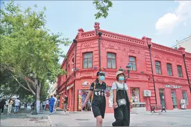 哈尔滨中央大街43栋老建筑重现历史原貌图片