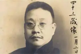 为发妻遗言，他与宋美龄不作夫妻作兄妹，终成蒋宋联姻功臣图片