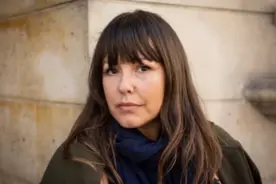 澳大利亚最重磅文学奖获奖者出炉，塔拉·文奇获奖图片