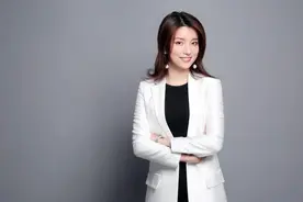 兜兜：从电竞主持到电竞培训，从野蛮生长到专业科学｜《魔都电竞人》EP07图片