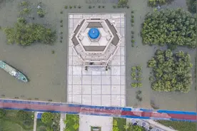 湖北新一轮强降雨来了，伴有局部10级大风图片