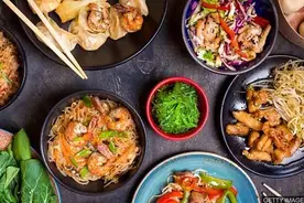 吃货们，“你最爱吃哪道菜”用英语怎么问？丨BBC听英语图片