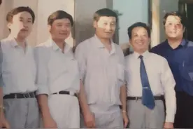 一得斋记丨难忘的“小鱼吃大鱼”事件图片