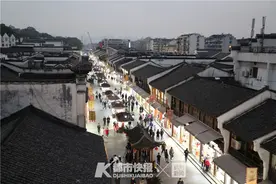 24小时游戏间、迷你KTV、娃娃机……太阳下山后去哪玩？杭州10大夜地标及具体打卡点来了图片