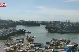 厦门海关打掉6个成品油走私团伙 案值28.8亿元视频封面