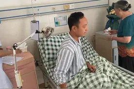 90后快递员为救小学生挡刀受伤，见义勇为得到表彰图片