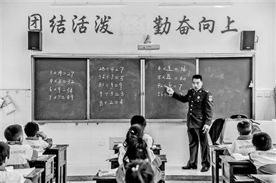 每一句歌词都在路上