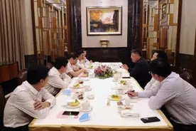郑州市委书记徐立毅会见绿地张玉良：加快合作步伐、推进重大项目图片