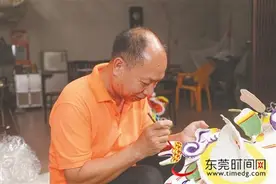 石龙百年麒麟技艺 三代薪火图片