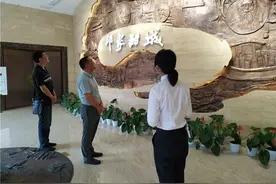 内江市委党史地方志研究室副主任冯平到市中区调研成渝地区双城经济圈工作图片