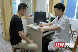 家有男娃 要不要趁暑假给他的包皮“来一刀”？图片