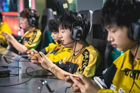 王者荣耀世冠首周：重庆QG完成“核裂变”DYG将成试金石图片