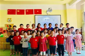 文登区龙港实验幼儿园开展诚信歌曲合唱比赛图片