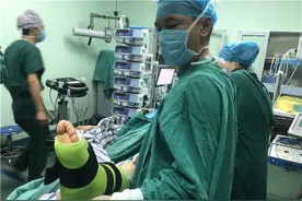 新突破！液态金属首次用于曲靖骨科临床图片