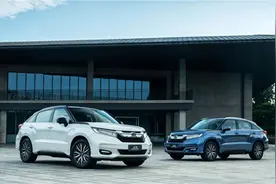 广汽本田冠道：16种组合的中央扶手箱尽显魔术师本色图片