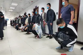 四川广安警方破获一起“网络跑分”洗钱案 涉案金额2.7亿元图片