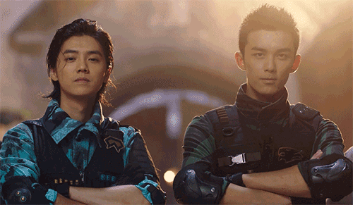 鹿晗+吴磊，《穿越火线》还挺让人惊喜