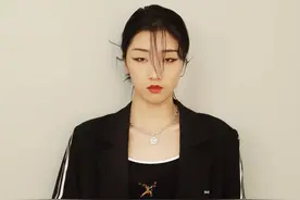 前火箭少女队长Yamy自称被老板公开羞辱霸屏热搜 仅凭音频她能维权吗？图片