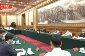 视频丨习近平致谢广大企业和个体工商户视频封面