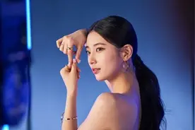 令风格更加耀眼的夏季手指美甲&脚指美甲图片