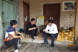 上海对口支援干部让“小山寨”实现“大变样”图片