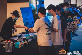 英雄联盟广州站海选赛开幕图片