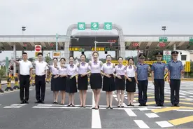 湖南高速最美的路哥路姐来袭，你pick哪一个？图片