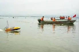 高科技智能无人船，为抗洪抢险赢宝贵时间视频封面