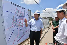 打通路网堵点 实现互联互通 打造便捷高效城市综合立体交通体系图片