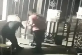 北京海淀业主殴打保安致其重伤，物业：已移交警方处理视频封面