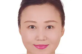 做孩子们翅膀下的风——记重庆市人民小学校长、教师杨浪浪图片