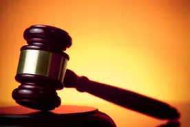 四川一名三甲院长的堕落之路：受贿数百万获刑，扬子江药业等多家知名药企卷入图片