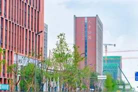 拎包入住、酒店式管理，每月800元的人才公寓想住吗？申请攻略→图片