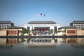 武汉学院一本特色专业精英辈出，海外访学助跑一本线考生，校企合作培养应用型人才图片