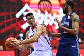 篮球——CBA复赛第二阶段：广东东莞银行迎战南京同曦宙光图片