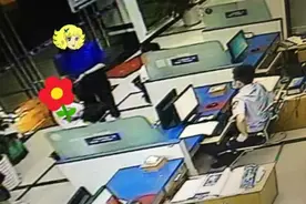 杭州男子把5岁儿子扔前妻单位，结果前妻早就离职了……95后警花当起临时妈妈图片