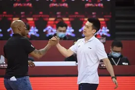 德比战首钢取胜 林书豪透露爆发小秘密图片