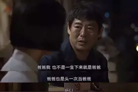 宝宝肚脐鼓包，爸爸一刀划开“放气”！医生怒斥：无知，这是常见病图片