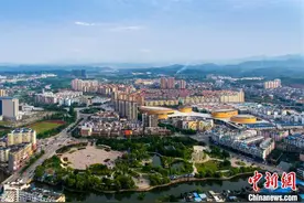 “江西南大门”龙南撤县设市 开工建设13个重大项目图片